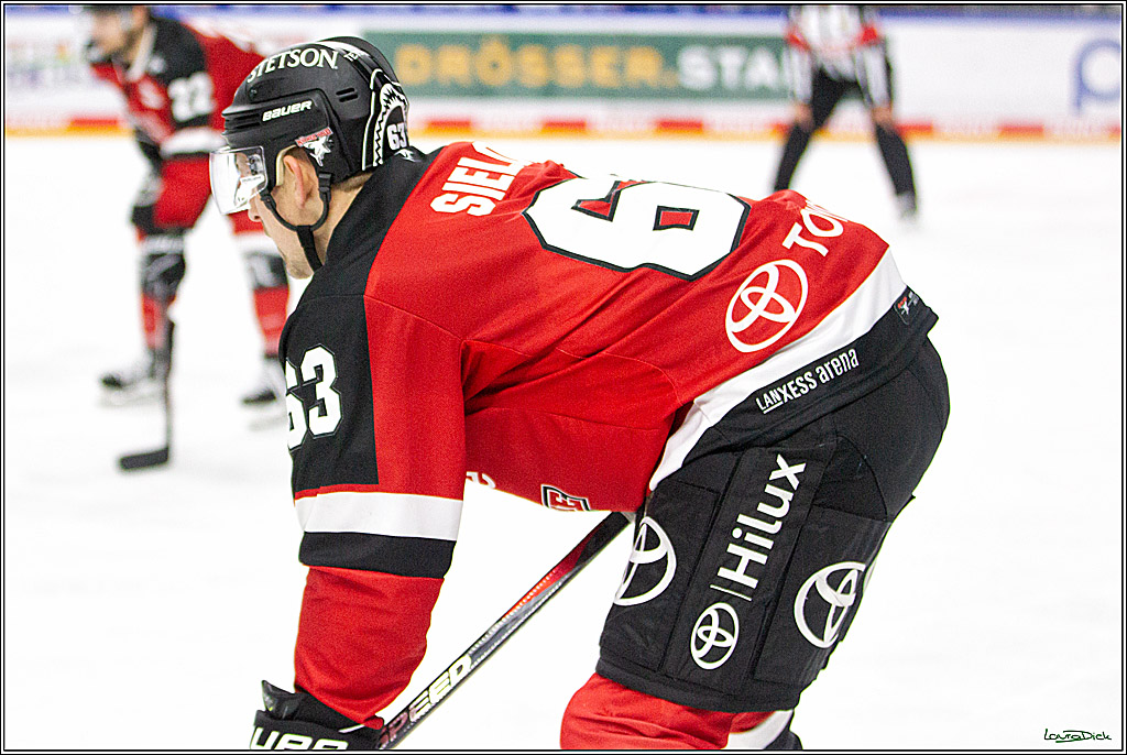 PENNY DEL;  Koelner Haie - Straubing Tigers; Koeln, 15.10.2021